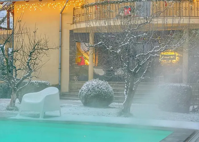 Orchard Villa Braşov foto
